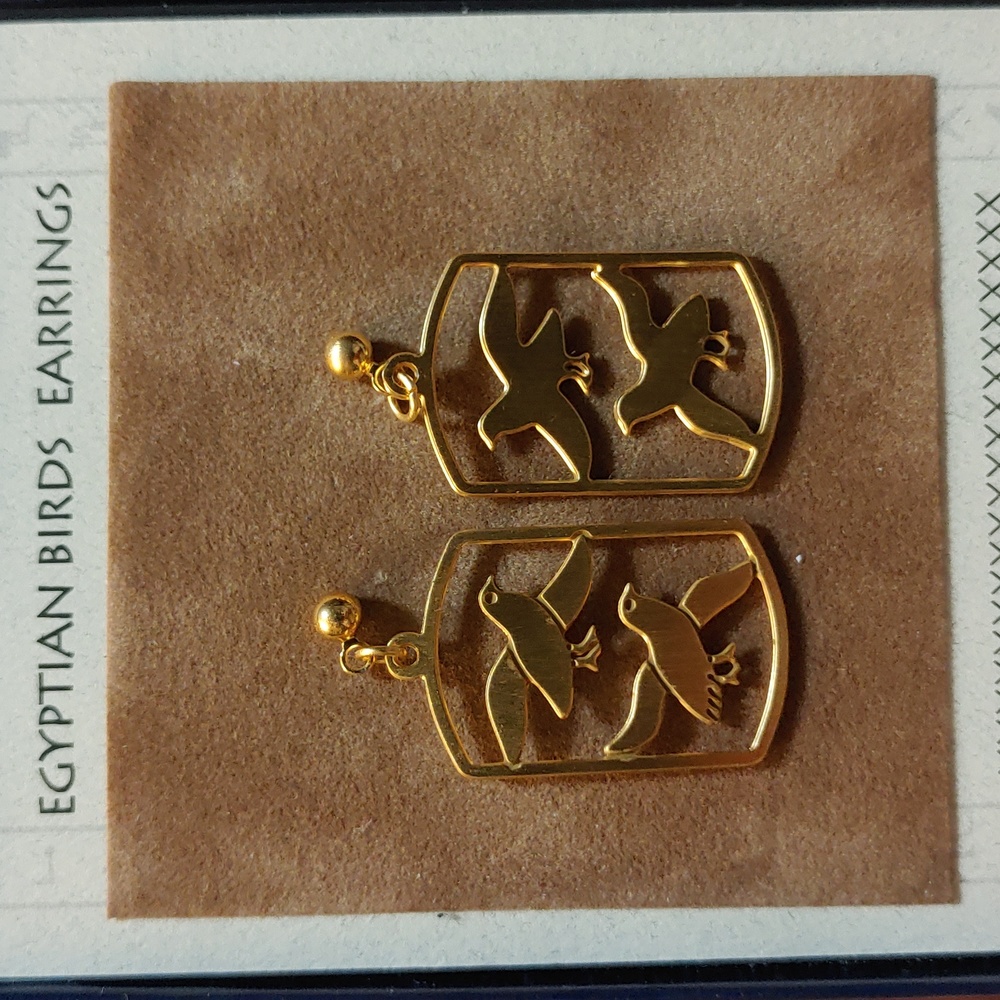 Egytian Birds Earrings NWOT